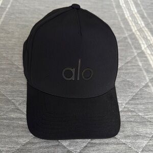 Alo Performance District Trucker Hat